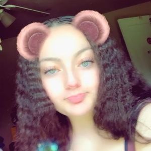 Meet your Posher, Gabby